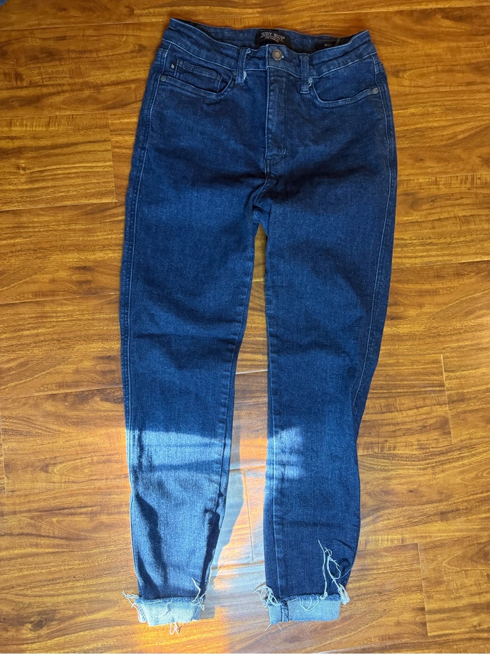 Judy Blue Dark Blue Ankle Crop High-Rise Jeans